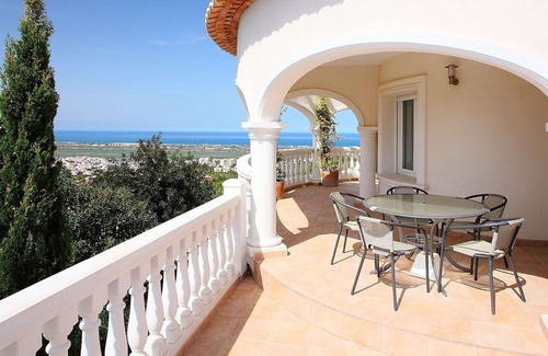 Rafol de Almunia Villa | Wonderful private villa for 6 people with private pool, WIFI, A/C, TV, terrace and parking