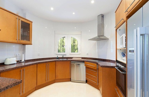 Rafol de Almunia Villa | Wonderful private villa for 5 guests with WIFI, private pool, A/C, TV, patio and panoramic view