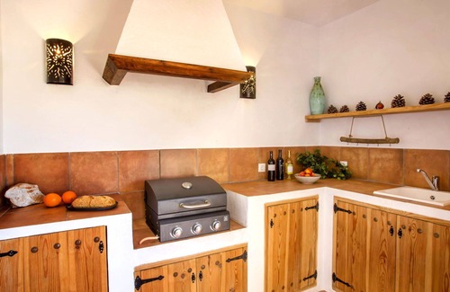 Media Luna Villa | Wonderful private villa for 8 people with WIFI, private pool, A/C, TV and patio