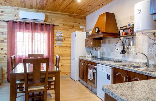 Cabra Villa | Wonderful private villa for 4 people with WIFI, A/C, private pool, TV, terrace and pets allowed