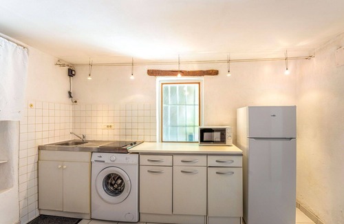 Nyons House | Wonderful private villa for 2 guests with WIFI, pool, A/C, TV and terrace