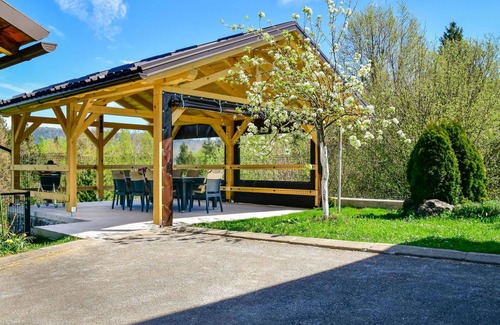 Trsce House | Wonderful private villa with A/C, hot tub, private pool, WIFI, TV, patio and pets allowed