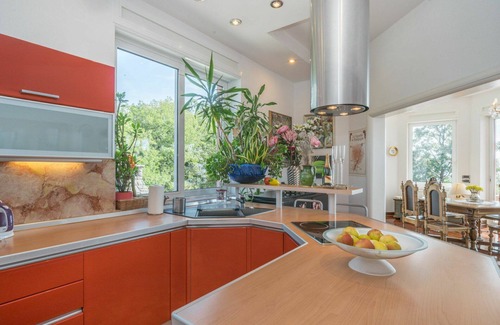 Zurkovo Villa | Wonderful private villa for 8 people with WIFI, private pool, A/C, TV, terrace and pets allowed