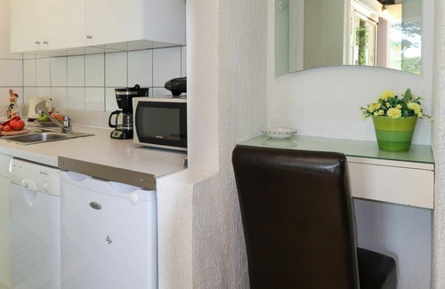 Medveja House | Wonderful private villa for 5 guests with pool, A/C, WIFI, TV and terrace