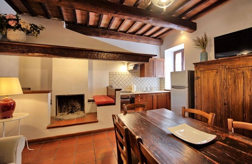 Cetona Villa | Wonderful private villa for 20 guests with WIFI, A/C, private pool, TV, patio and panoramic view
