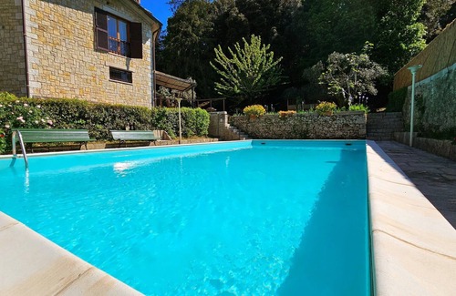 Cetona Villa | Wonderful private villa for 7 people with WIFI, private pool, TV and veranda