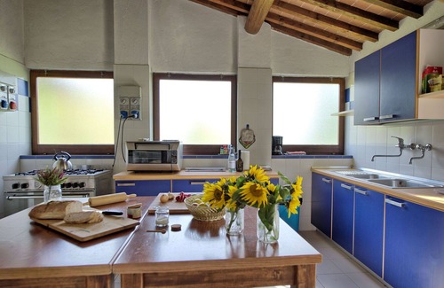 Cetona Villa | Wonderful private villa for 20 people with WIFI, A/C, private pool, TV, veranda and panoramic view