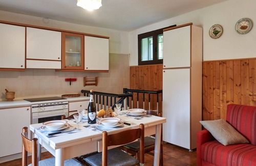 Dascio House | Wonderful private villa for 3 people with WIFI, patio and pets allowed