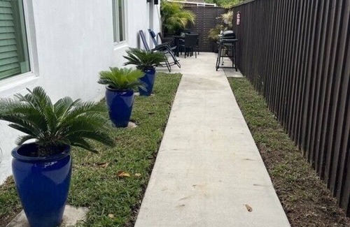 North Miami Beach Apartment | Wonderful studio for your stay in Miami close to beaches,Mall and Golf course