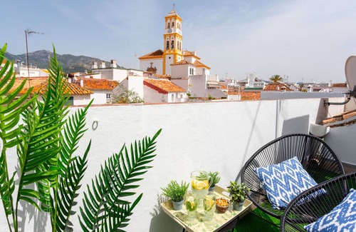 Marbella City Centre Apartment | Wonderful Townhouse with Centric Location. Tetuán Marbella