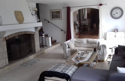 Fayence Villa | Wonderful villa 350 m2 large pool 8000 m2 Land fully Stone made gréât comfort