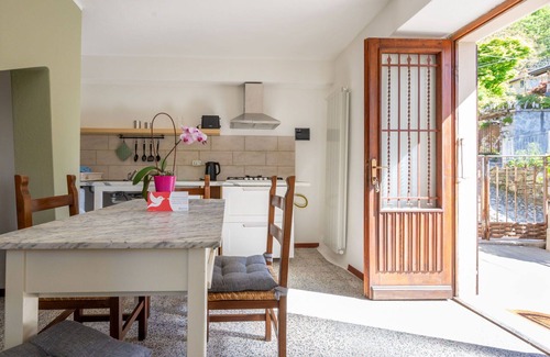 Bracchio House | Wonderful villa for 4 guests with WIFI, TV, terrace and pets allowed