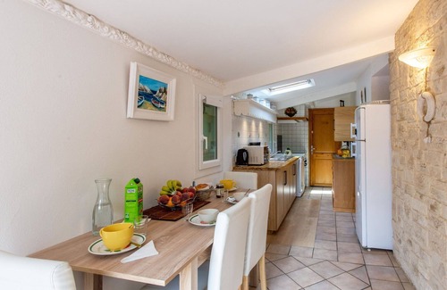 Cuers House | Wonderful villa for 4 people with A/C, WIFI, private pool, TV and parking