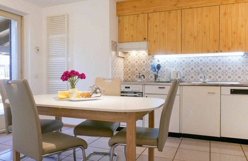 Blenio House | Wonderful villa for 5 people with WIFI, TV, terrace, pets allowed and panoramic view