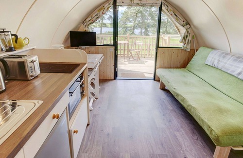 Langley-on-Tyne House | Wonderful villa for 5 guests with WIFI and pets allowed