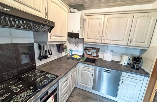 Berumbur House | Wonderful villa for 5 people with WIFI, TV, terrace and pets allowed