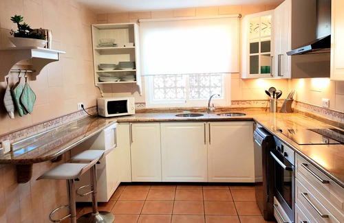 Corralejo Villa | Wonderful villa with a large private heated pool and stunning views to the dunes