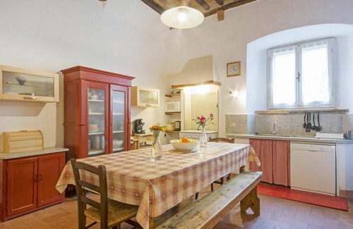 Volterra Villa | Wonderful villa with WIFI, private pool, TV, patio, pets allowed, panoramic view and parking