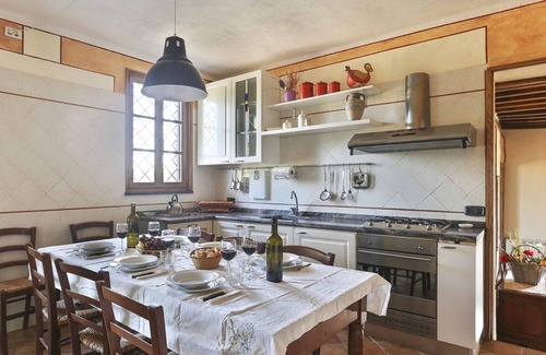 Villabuona Villa | Wonderful villa with private pool, WIFI, TV, veranda, panoramic view and parking, close to Lucca