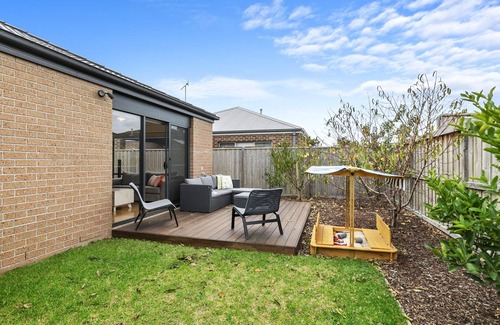 Torquay House | WONDERFUL WIYN (WIYN AVENUE): 3 BR, 2 BA House in Torquay, Sleeps 6