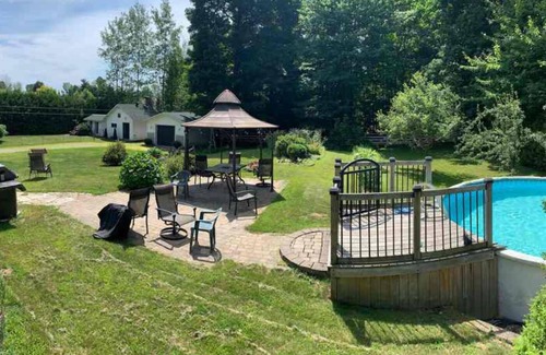 Les Collines-de-l'Outaouais Regional County Municipality House | Wonderfull big country house with hobby farm