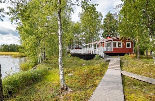 Tampere Villa | Wooden house by the lake, enjoy the Finnish dream