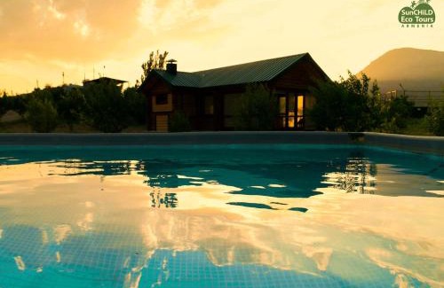 Urtsadzor House | Wooden House in WildLife Refuge