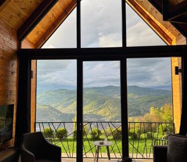 Bijelo Polje Ski Chalet | Woodhouse