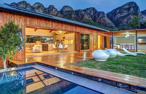 Sector 35 Cabin | Woodland Haven with Modern Comforts