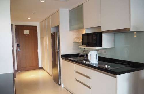 North Pattaya Apartment | Woodlands Suites Serviced Residences