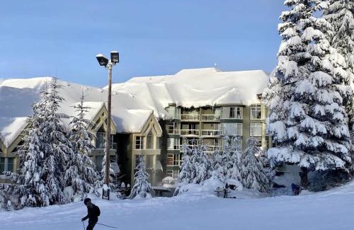 Upper Village House | Woodrun Lodge 302 | Large Condo w/Shared Heated Pool & Large Hot Tub