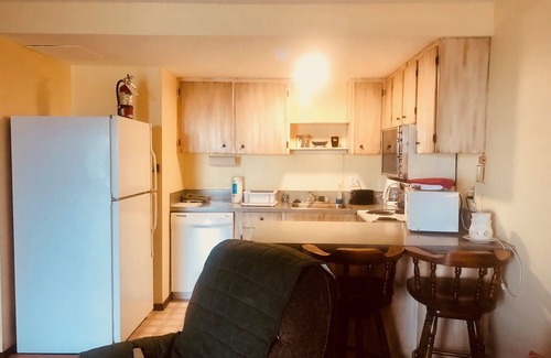 Homer Apartment | Woodside Suite #5- Modest suite in downtown Homer, walking distance to all attractions