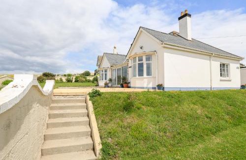 Hope-Cove House | Woolmancliffe
