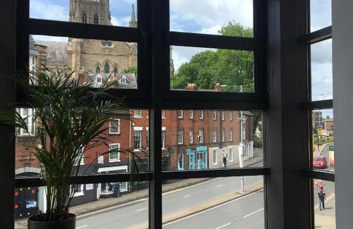 Worcester Apartment | Worcester Boutique Suites Cathedral Square