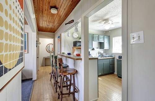 Lavon Cabin | Work Crew/Insurance-Ready Home Near Lavon & Wylie - ON THE WATER!
