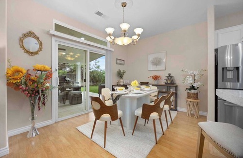 Greenacres House | Work & Play Haven: Pet-Friendly｜Garage Available｜Huge Yard｜Month-to-Month #41913