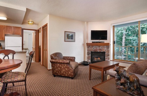 Village North Resort | World class skiing!!!