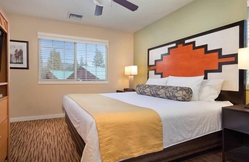 Big Bear Lake Hotel | WorldMark Big Bear - 2 Bedroom Queen