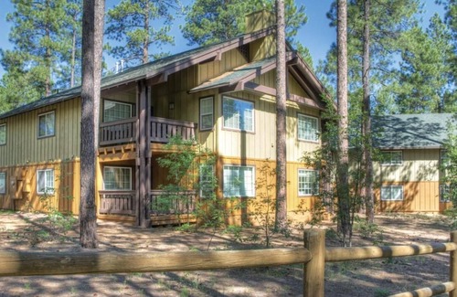 Pinetop Condo | Worldmark Pinetop 2br suite, Saturday check-in