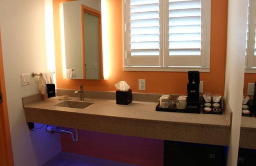 Logan Hotel | Worthington of Logan
