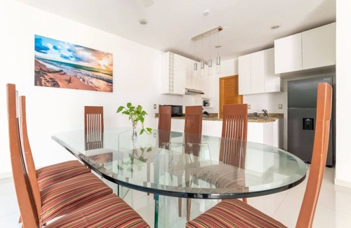 Cancun House | Wow! Gated House/WiFi/5 rooms/12 pax/Pool Private