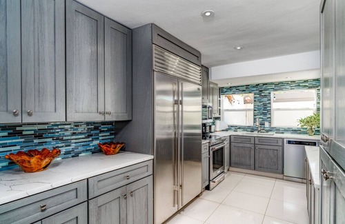 Frydendal Condo | WOW! Gorgeous & well-appointed 4BR- Walk to the beach & to Coral World!