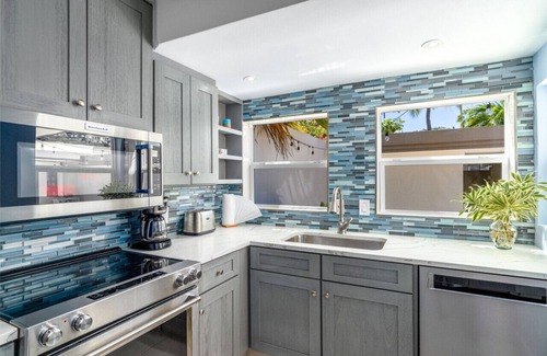 Frydendal Condo | WOW! Gorgeous & well-appointed 4BR- Walk to the beach & to Coral World!
