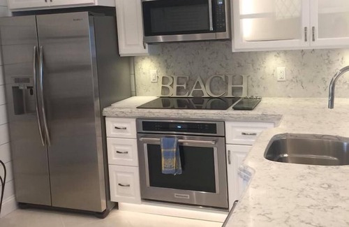 Sawgrass Condo | Wowzah! One bedroom oceanfront second floor condo in Sawgrass Beach Club
