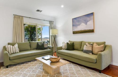 Orange House | Wren Hill - Dreamy Home with Spectacular Views