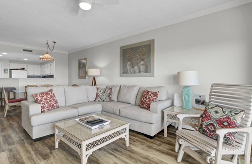 Shell Island Condo | Wrightsville Dunes B-1C - Ocean front first floor condo with a pool