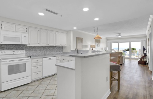 Shell Island Condo | Wrightsville Dunes B-1C - Ocean front first floor condo with a pool