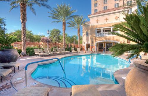Paradise House | Wyndham Grand Desert 3BR Apartment with Resort Access