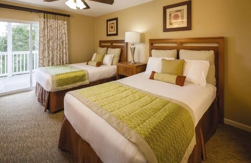 Ocean Ridge Resort | Wyndham Ocean Ridge 2 bedroom deluxe condo with a full kitchen
