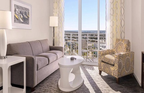 Daytona Beach Resort | Wyndham Ocean Walk: Oceanfront Fun, Pools, & Spacious Family Stay-1 Bd Dlx